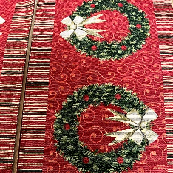 PRELOVED TWO CHRISTMAS HOLIDAY SEASON NEEDLEPOINT TABLE RUNNERS WITH FULLY LINED - Picture 5 of 17